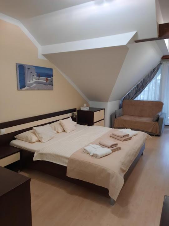 Apartman Sienna Besenova Ngoại thất bức ảnh