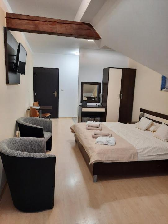 Apartman Sienna Besenova Ngoại thất bức ảnh